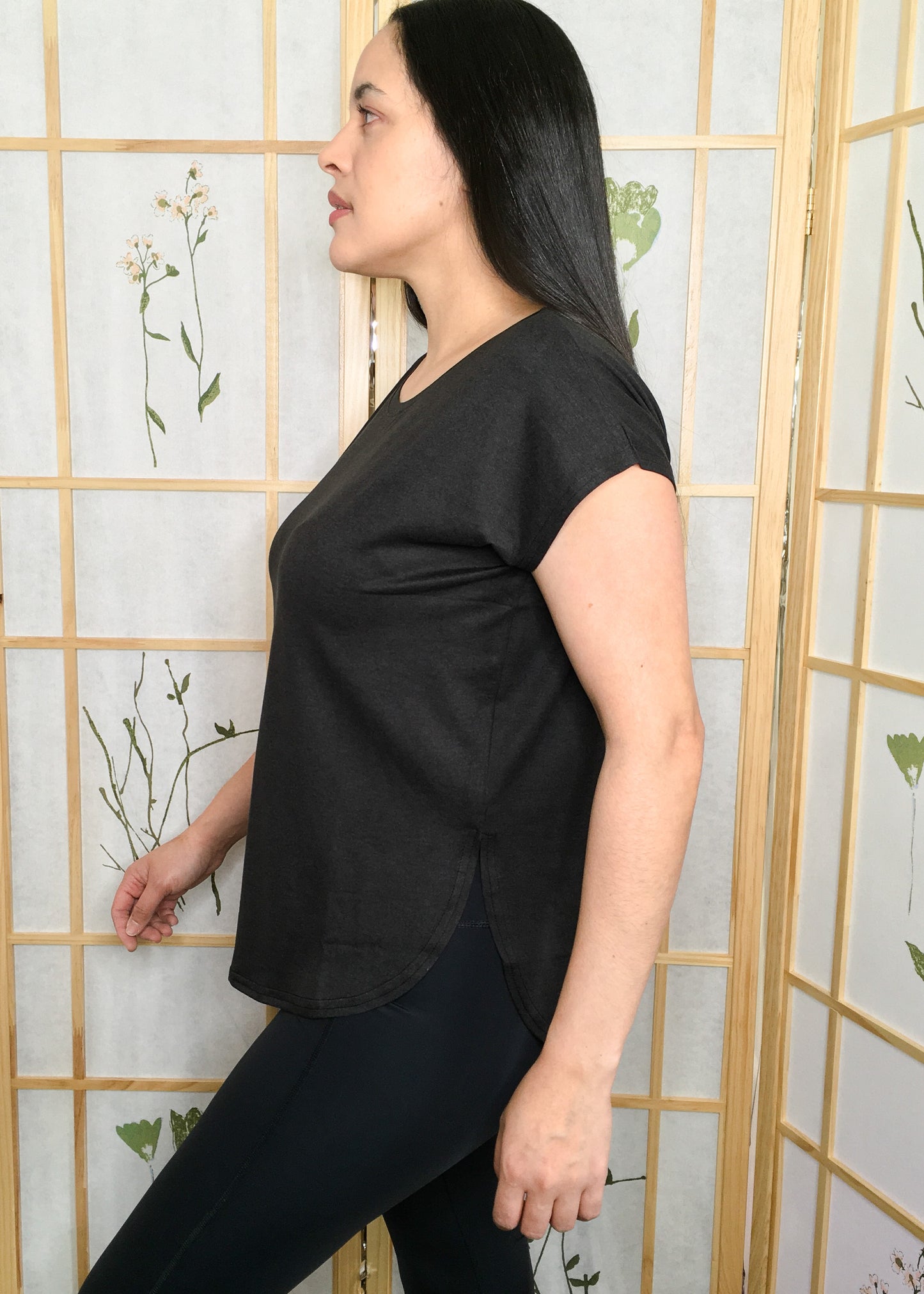Eucomis Black short Sleeve Top