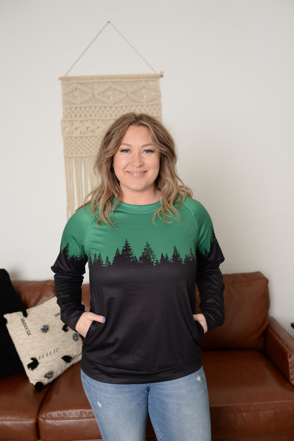 Treetop silhouette online sweatshirt