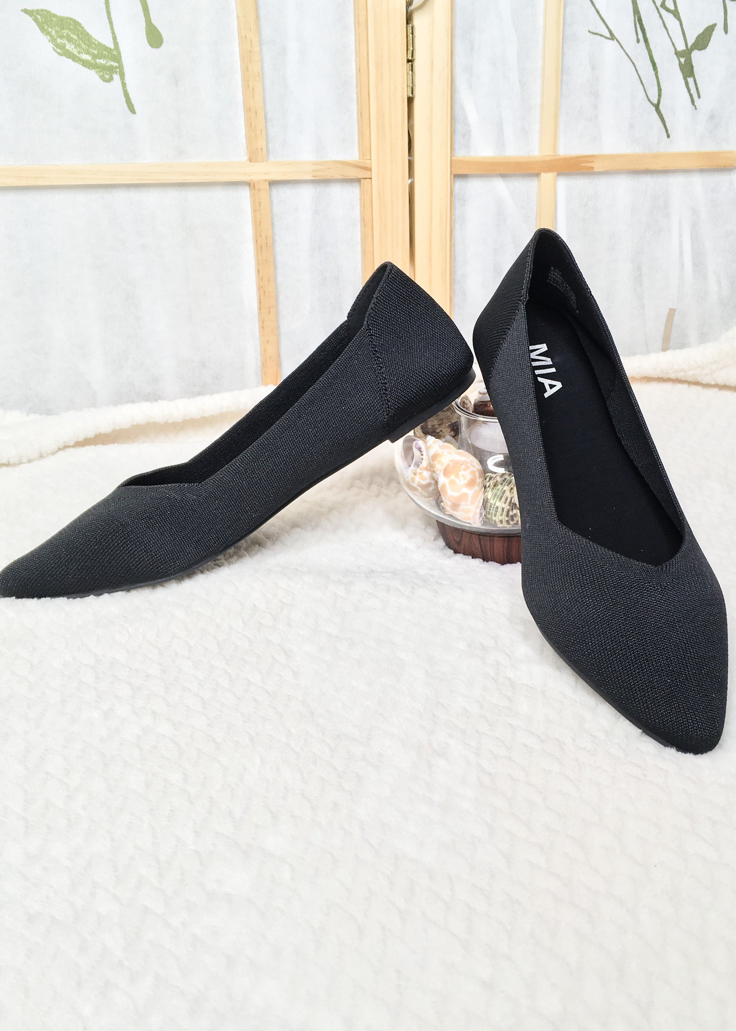 MIA Knit Black Pointy Flats