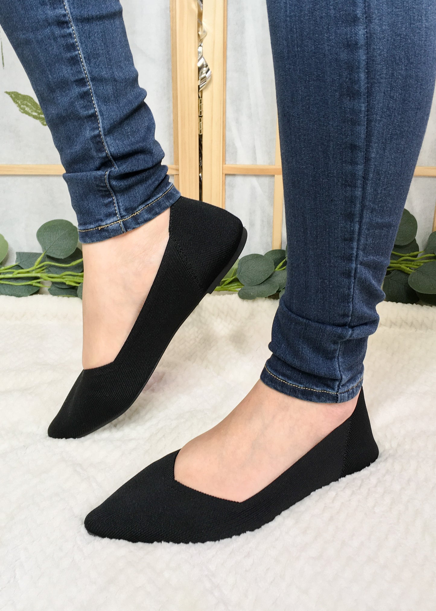 MIA Knit Black Pointy Flats